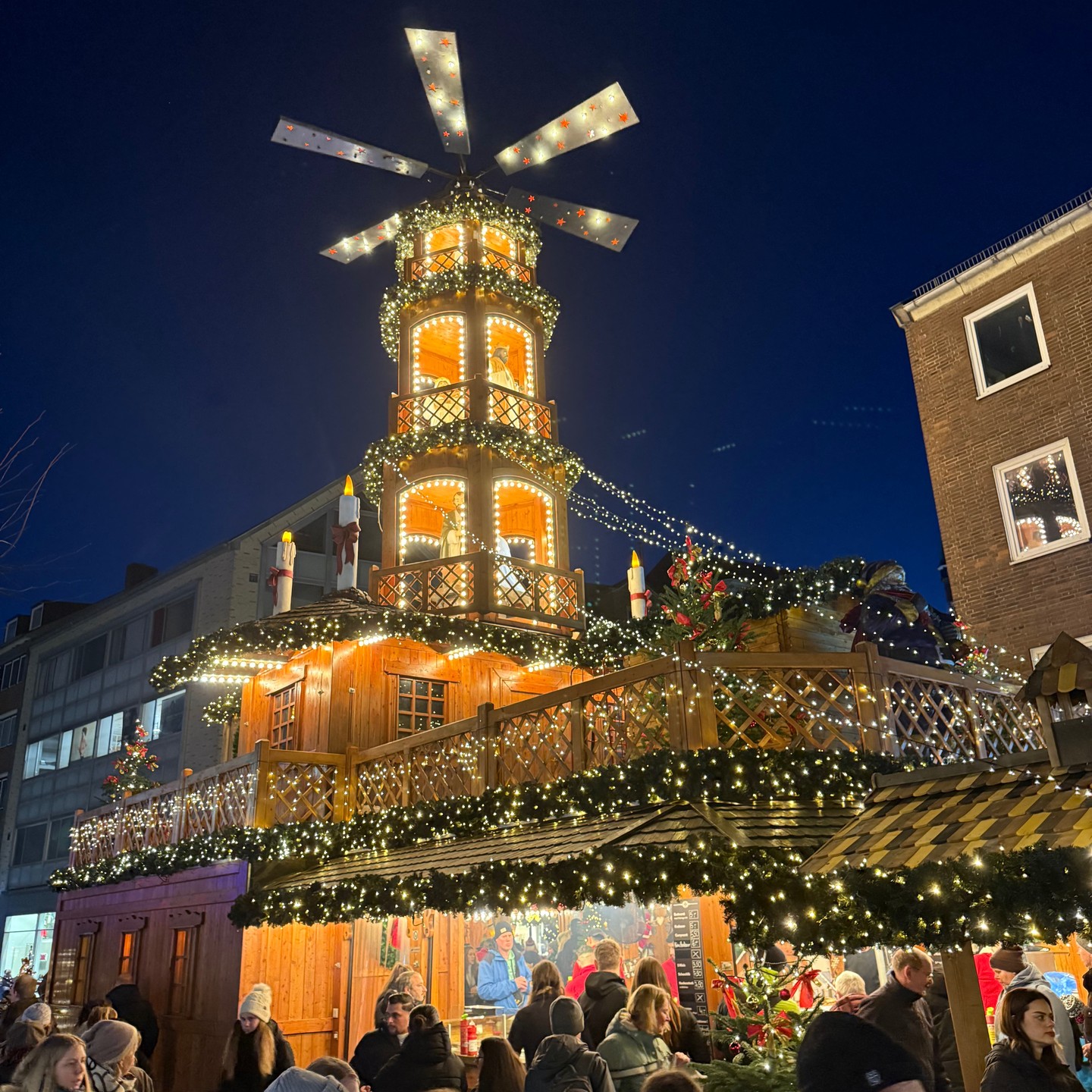 📍 Lions Club Greifswald on Tour: Lübeck entdecken! 🚶‍♂️✨ Am vergangenen Wochenende haben wir einen …